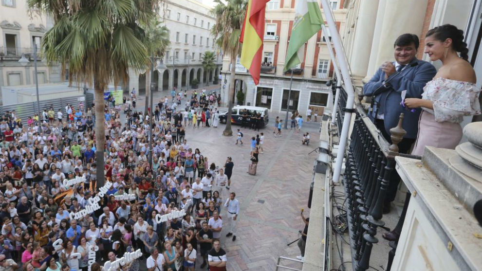 Carolina Marn, en el balcn del Ayuntamiento de Huelva.