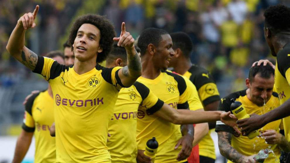 Axel Witsel celebra la victoria sobre el Borussia Dortmund.