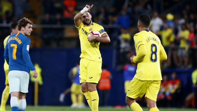 Mario y Fornals, tras conseguir el Villarreal el gol del empate contra...