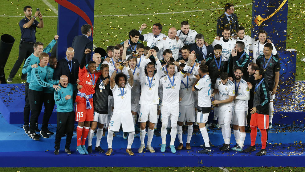 El Real Madrid levanta el pasado Mundial de Clubes.