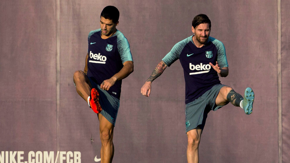Messi y Luis Surez durante un entrenamiento.