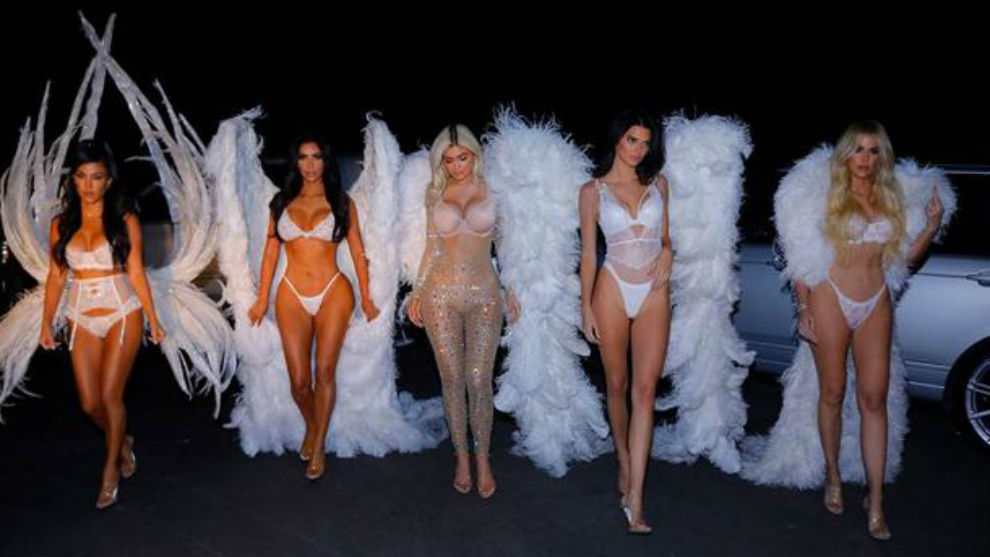 Las Kardashian se convierten en los ngeles de Victoria&apos;s Secret