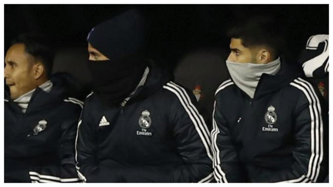 Isco and Asensio, on the bench at Balados.