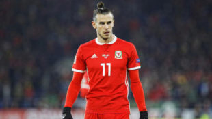 Bale, durante el duelo ante Dinamarca.