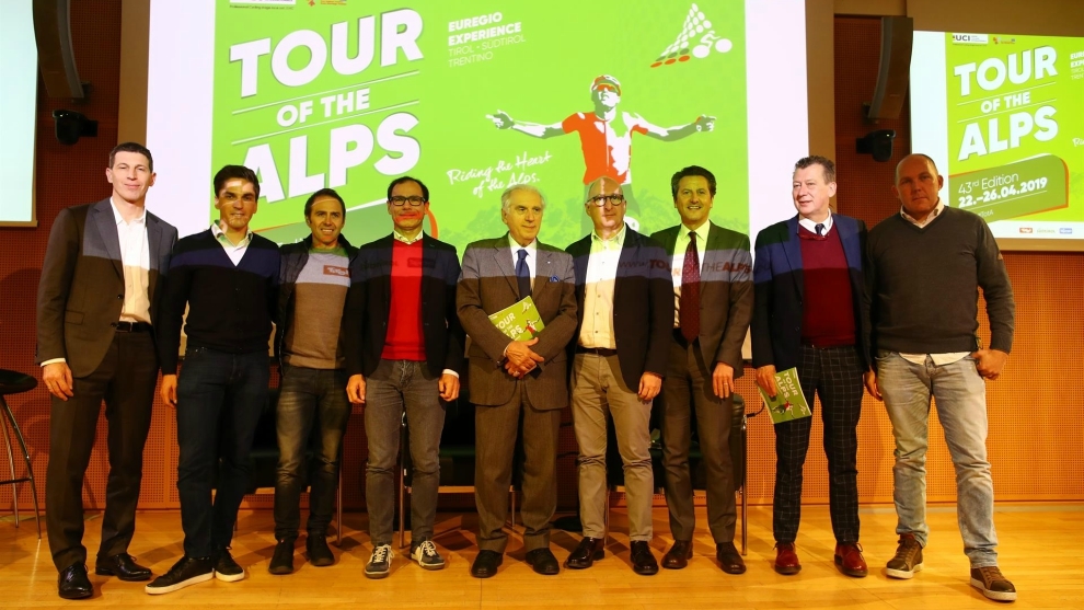 El Tour de los Alpes 2019, presentado en la Sala Buzzati de Miln.