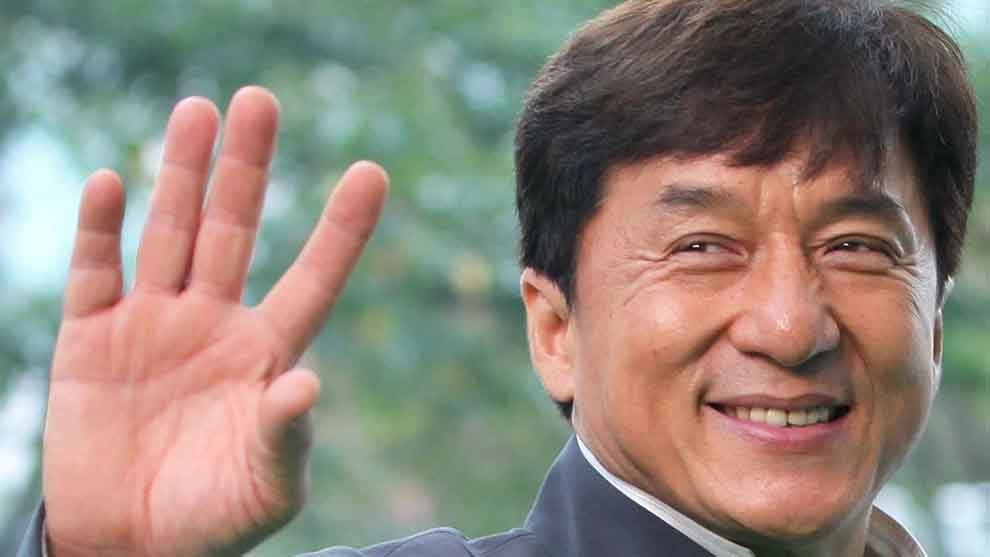 La cara oculta de Jackie Chan: prostitucin, alcoholismo, maltrato y...