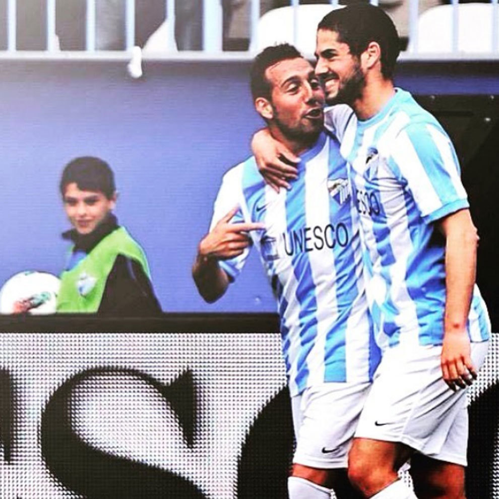 Brahim Diaz in the background as Isco and Cazorla celebrate a goal