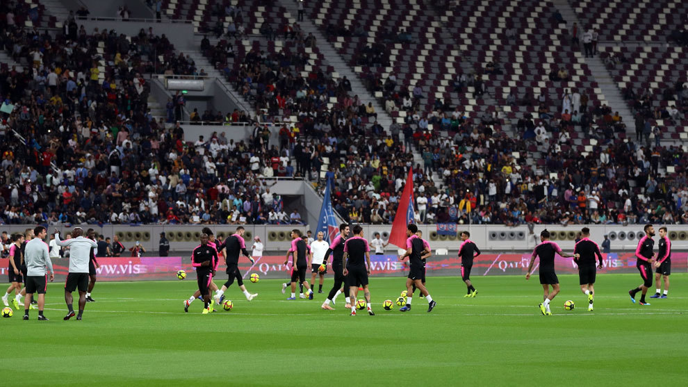 Ligue 1: PSG train in front of around 15,000 fans in Qatar ...