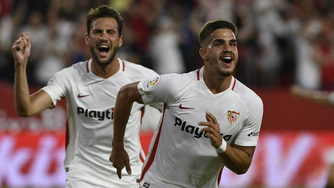 LaLiga Santander - Real Madrid vs Sevilla: Andre Silva entering ...