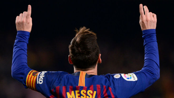 Leo Messi celebrating a goal.