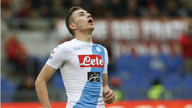 Marko Rog in a match for Napoli.