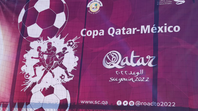 Inicia la Copa Qatar-México en el Estadio Azteca.