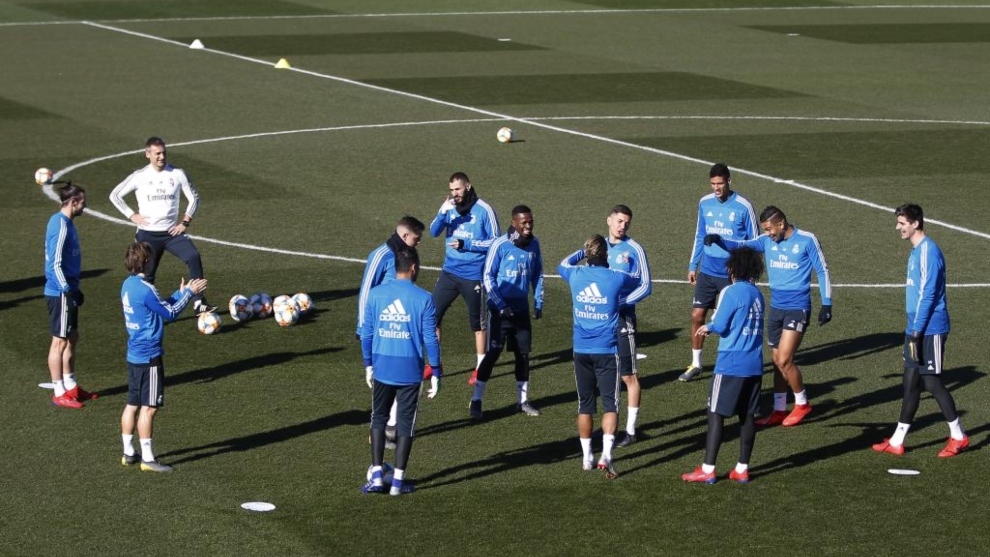 Jugadores del Real Madrid entrenando en Valdebebas