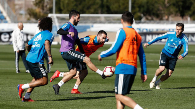 Real Madrid: Isco able to train with the main group again | MARCA in ...