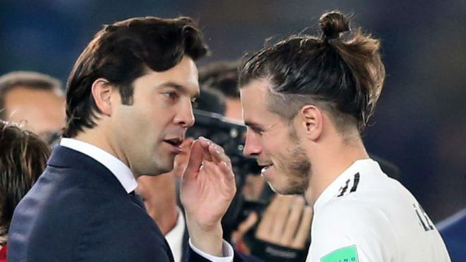 Santiago Solari and Gareth Bale at the Club World Cup in December.
