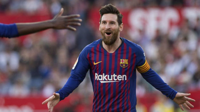 Leo Messi celebrating a goal