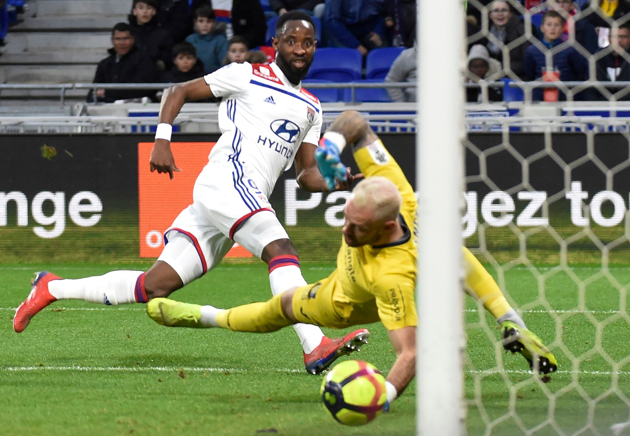<HIT>Lyon</HIT>s French forward Moussa Dembele scores a goal during the French L1 football match <HIT>Lyon</HIT> vs Toulouse, on March 3, 2019 at the Groupama stadium in Decines-Charpieu near <HIT>Lyon</HIT>, southeastern France. (Photo by JEAN-PHILIPPE KSIAZEK / AFP)