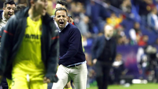 Javier Calleja celebra un gol ante el Villarreal.