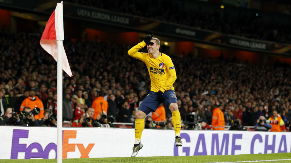 Griezmann festeja su gol al Arsenal con el baile del fortnite.
