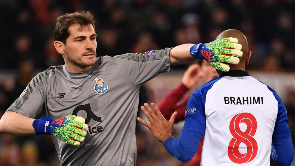 Iker Casillas seguirá una temporada el Oporto Marca.com