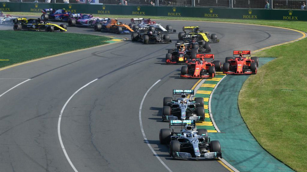 Bottas, delante de Hamilton y detrás el cerrojazo de Vettel a...