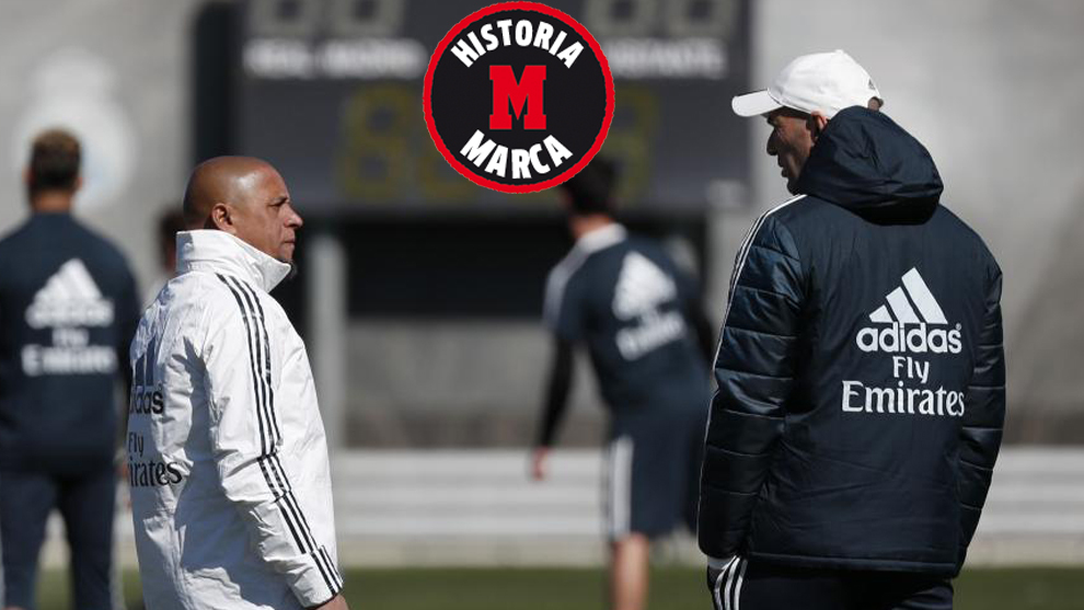 Roberto Carlos y Zidane, en un entrenamiento del primer equipo