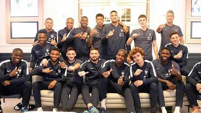 The French squad with their NBA-style World Cup rings.