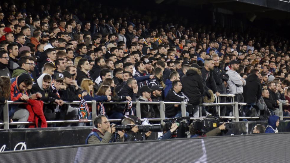 Aspecto de la grada de Mestalla durante el partido contra el Madrid.