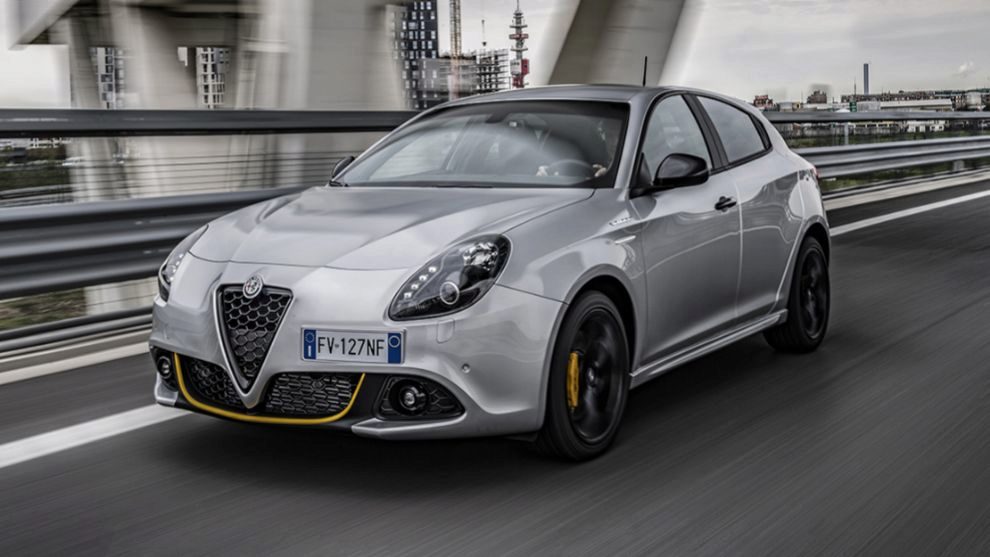 El precio del nuevo Alfa Romeo Giulietta arranca en 17.800 euros.