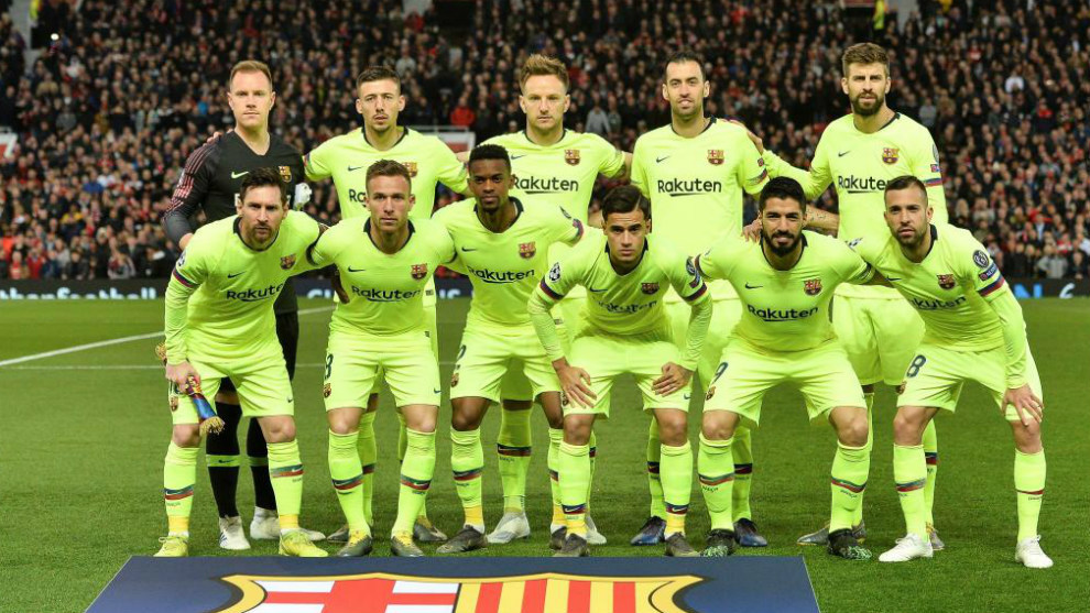 Barcelona&apos;s starting line-up in the first leg against Manchester...