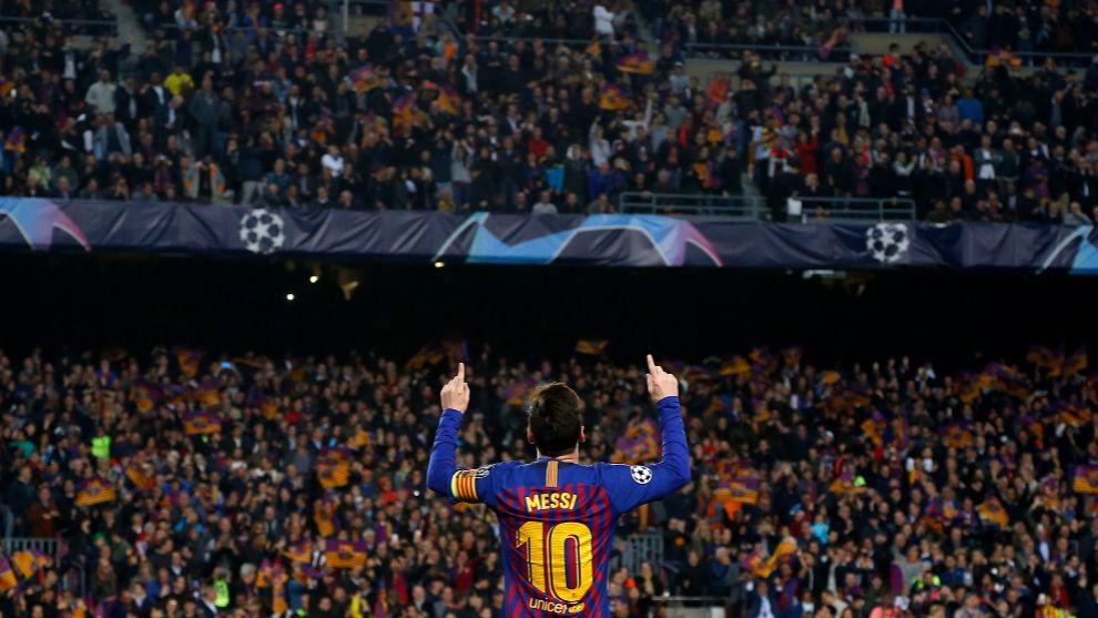 Messi celebra uno de los tantos conseguidos en el Camp Nou