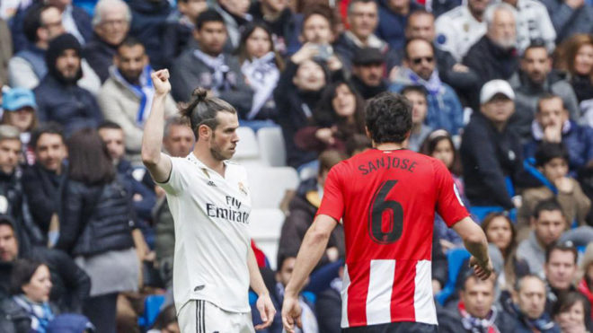 El gesto de Bale a la grada tras ser pitado ante el Athletic.