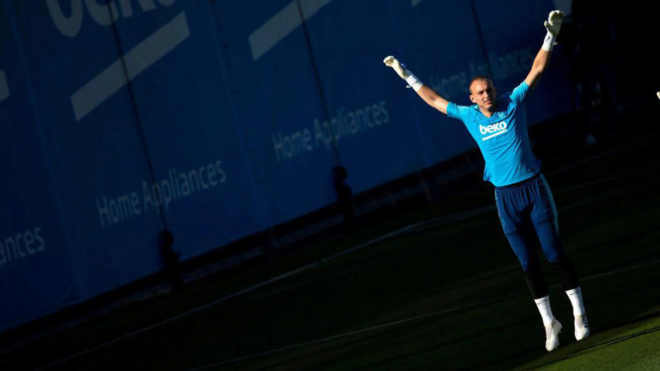 Cillessen during a training session.