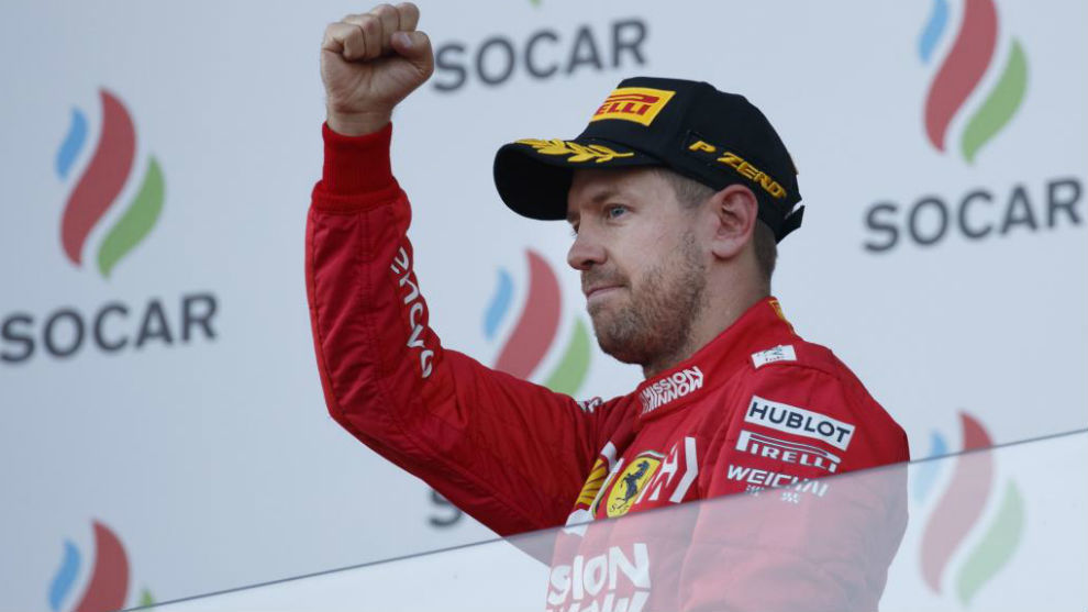 Sebastian Vettel, en el podio de Bak.