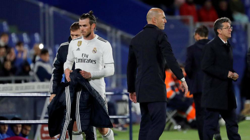 Bale es sustuido por Zidane