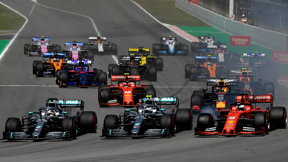 Hamilton, Bottas y Vettel, en el arranque de la carrera.
