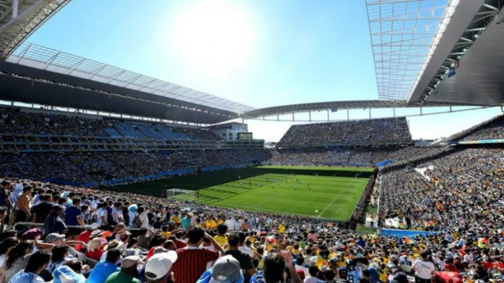 Aspecto del estadio Arena Corinthians durante un partido.