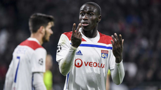 Mendy during a Ligue 1 match with Lyon.