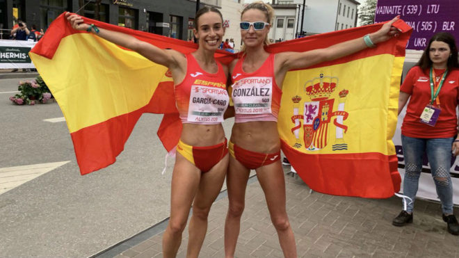Laura Garca-Caro y Raquel Gonzlez, tras la prueba