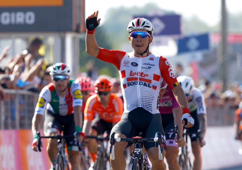 TOPSHOT - Team Lotto rider Australias Caleb <HIT>Ewan</HIT> celebrates as he finishes first in the stage eleven of the 102nd Giro dItalia - Tour of Italy - cycle race, 221kms from Carpi to Novi Ligure on May 22, 2019. (Photo by Luk BENIES / AFP)