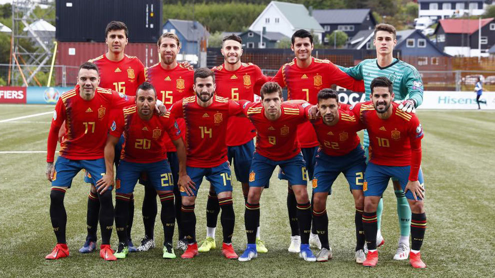 Spain&apos;s starting eleven in the Faroe Islands