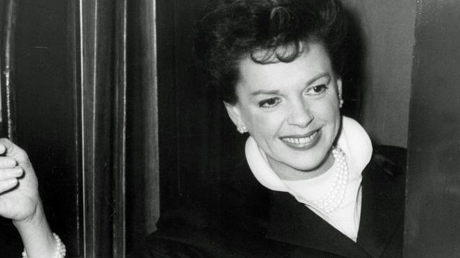 Judy Garland, claroscuros bajo el arcoiris cincuenta aos despus