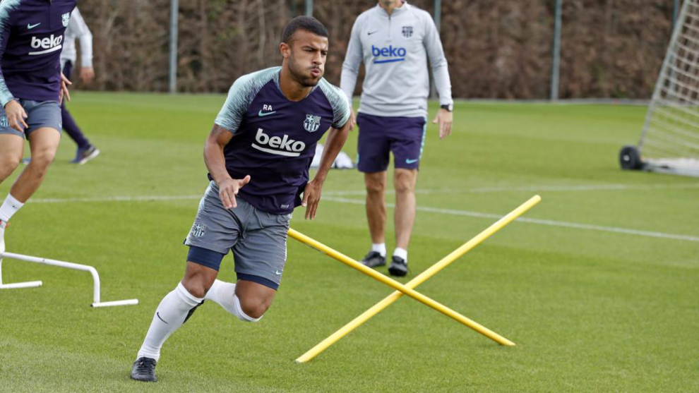 Rafinha is back from injury.