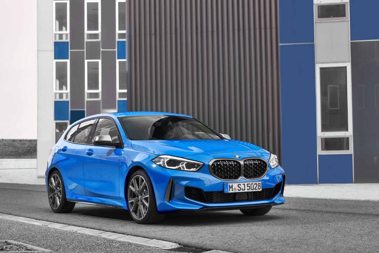 el-bmw-serie-1-costar-entre-28-800-euros-y-los-51-700-euros-del-m135i