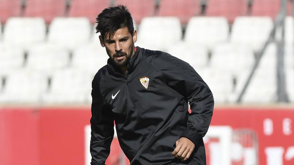 Nolito, en entrenamiento del Sevilla FC.