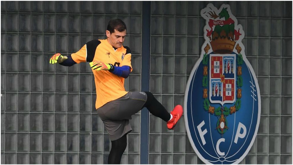 Iker Casillas, durante un entrenamiento del Oporto.