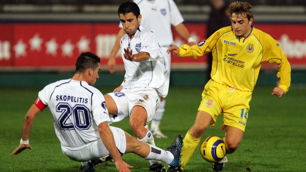 Hctor Font durante un partido contra el Villarreal