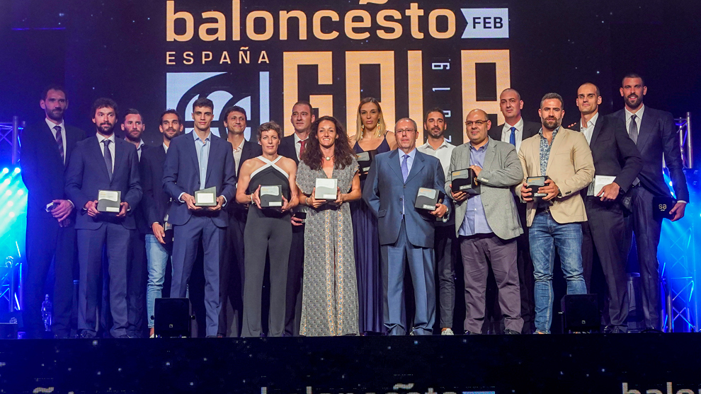 Los premiados en la I Gala del Baloncesto Espaol