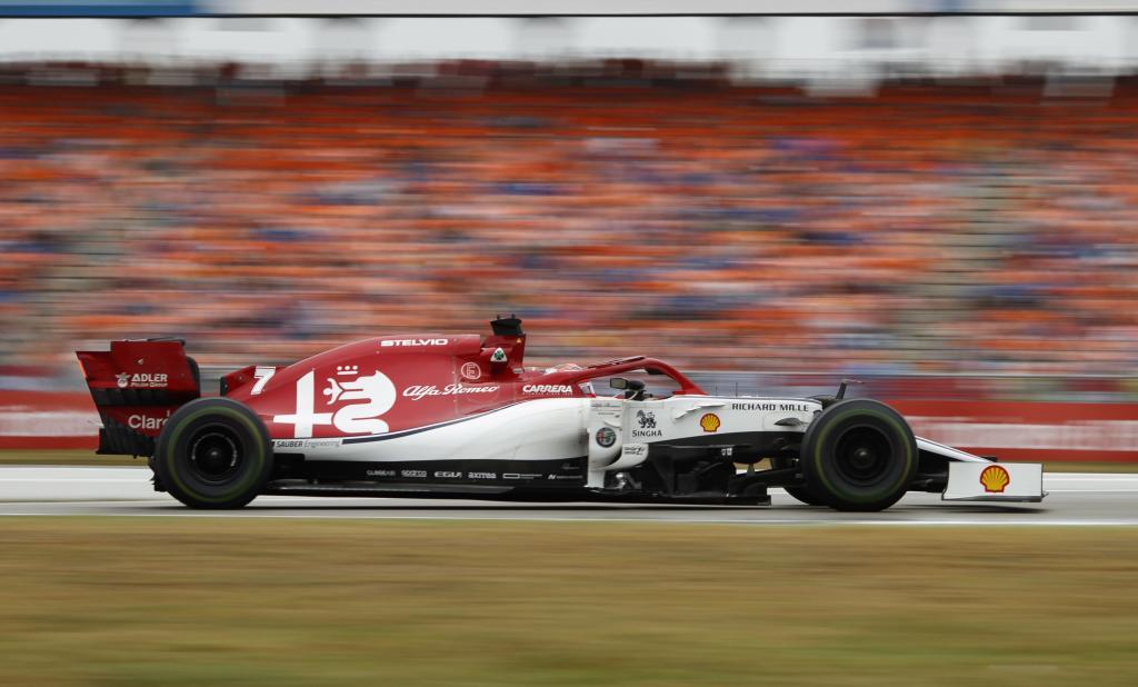 Sancin a los dos Alfa: Hamilton suma dos puntos y Kubica el primero en su regreso