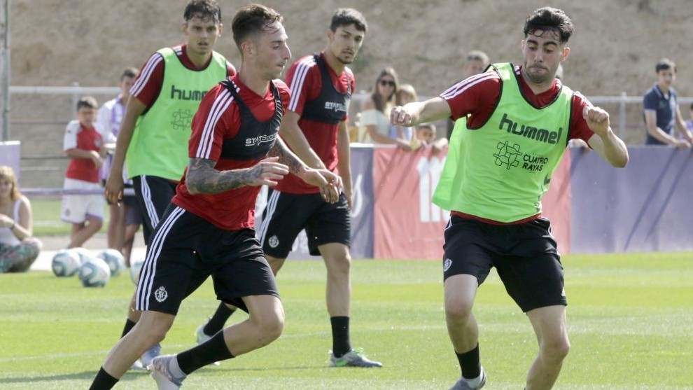 Fernando Calero and David Mayoral during a training session with Real...